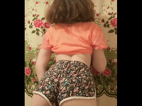❤️ Секси млада мадама сваля шортите си пред камерата. ❤❌ Порн видео в bg.superpornpics.ru ❌️❤